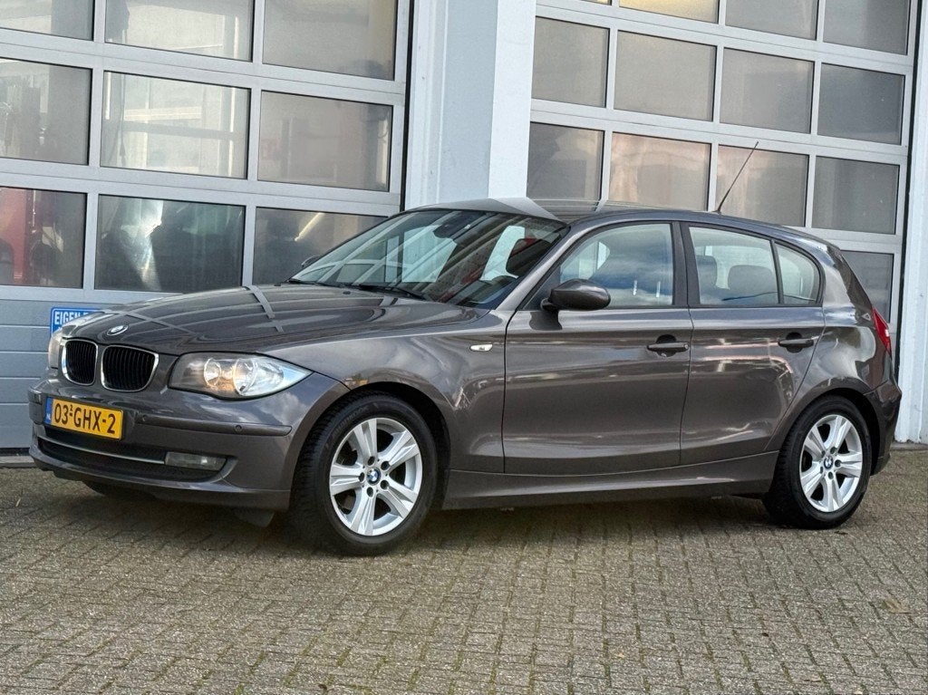 Bmw 1-SERIE 116I Business Line 5-Drs Airco Pdc Start&stop, Auto's, 1-Serie, Achterwielaandrijving, Gebruikt, 1599 cc