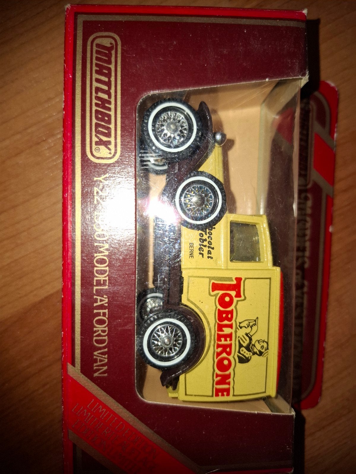models of yesteryear 
y22 1930 model a ford van toblerone, Ophalen, Auto, Overige merken