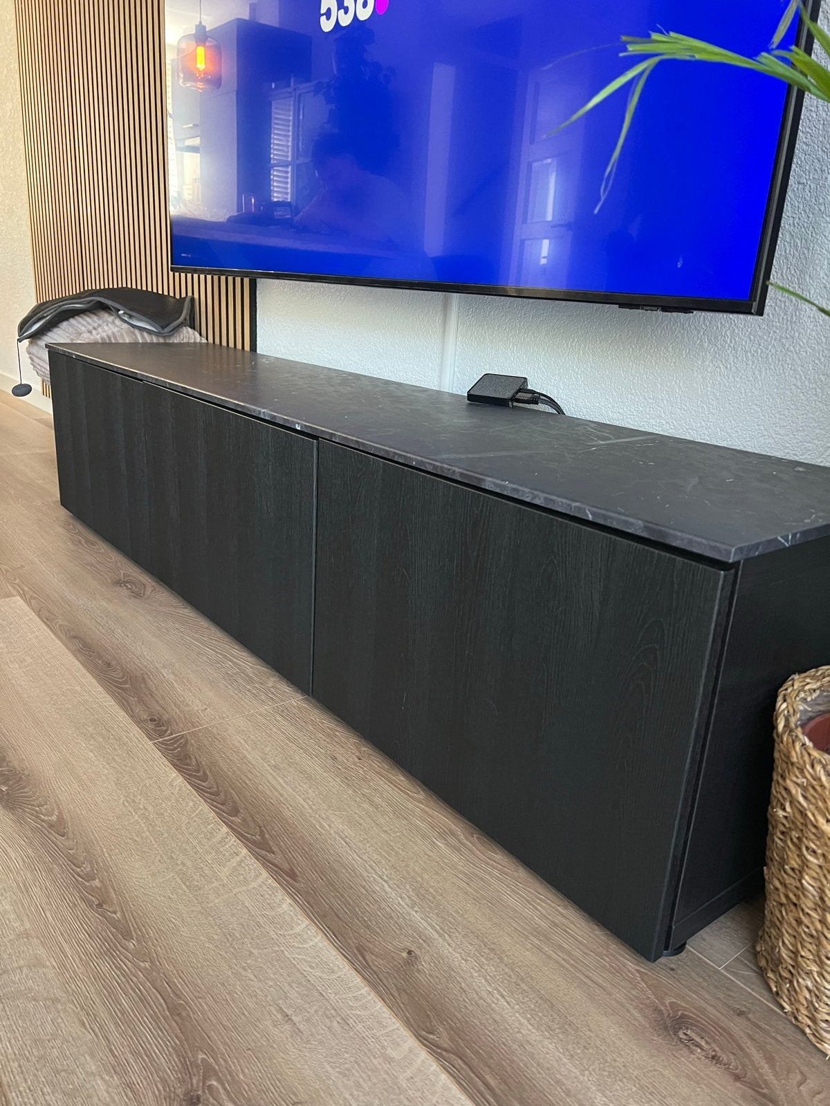 Ikea TV meubel 1 jaar oud, Ophalen, Gebruikt, 150 tot 200 cm, Minder dan 100 cm