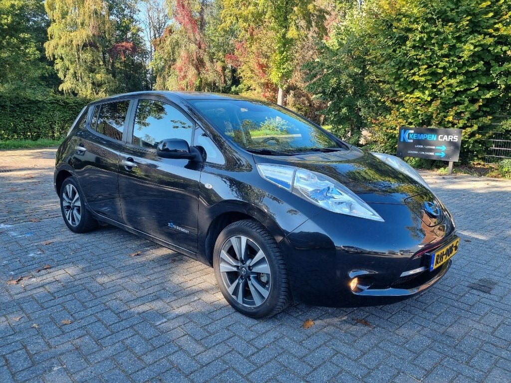 Nissan Leaf Electric 30kW Leder Navi Stoelverw., Zwart, Leaf, Te koop, 600 min