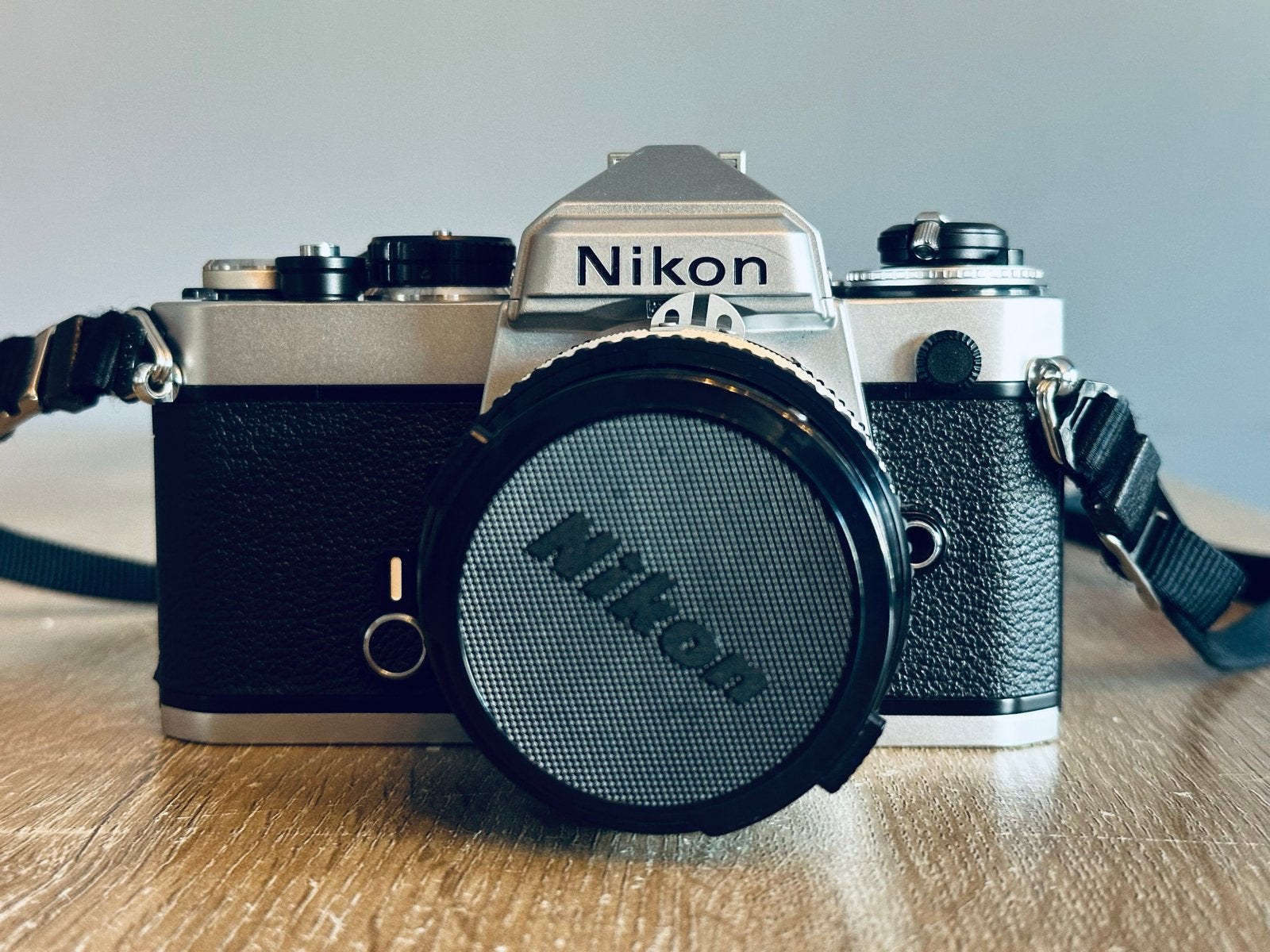 Nikon FE Silver + Nikkor 50mm f/2, Ophalen of Verzenden, Zo goed als nieuw, Spiegelreflex, Nikon