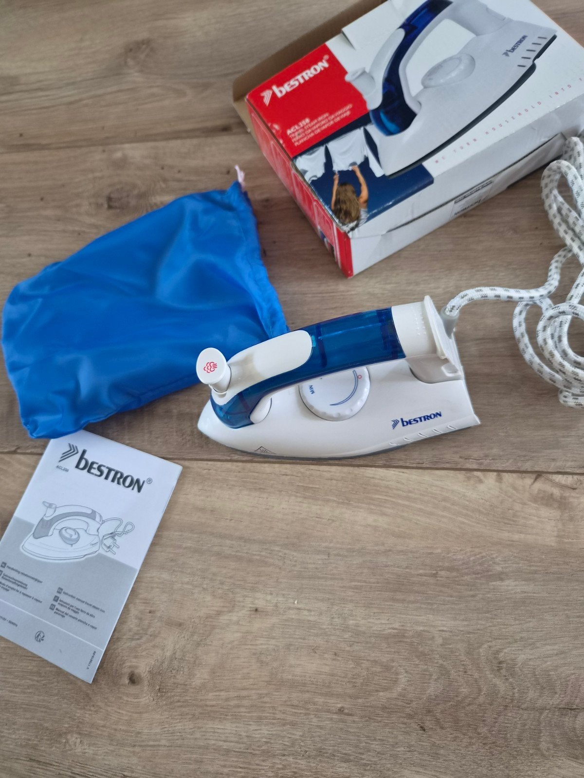 Bestron ACL258 Reisstrijkijzer met Stoomfunctie, Ophalen, Nieuw