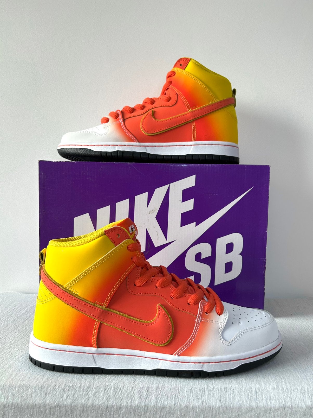 Nike SB Dunk High Sweet Tooth Candy Corn (EU 42), Overige kleuren, Nike, Nieuw, Ophalen of Verzenden