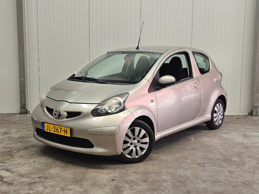Toyota Aygo 1.0 Vvt-i 3DRS | Nieuwe APK | AIRCO