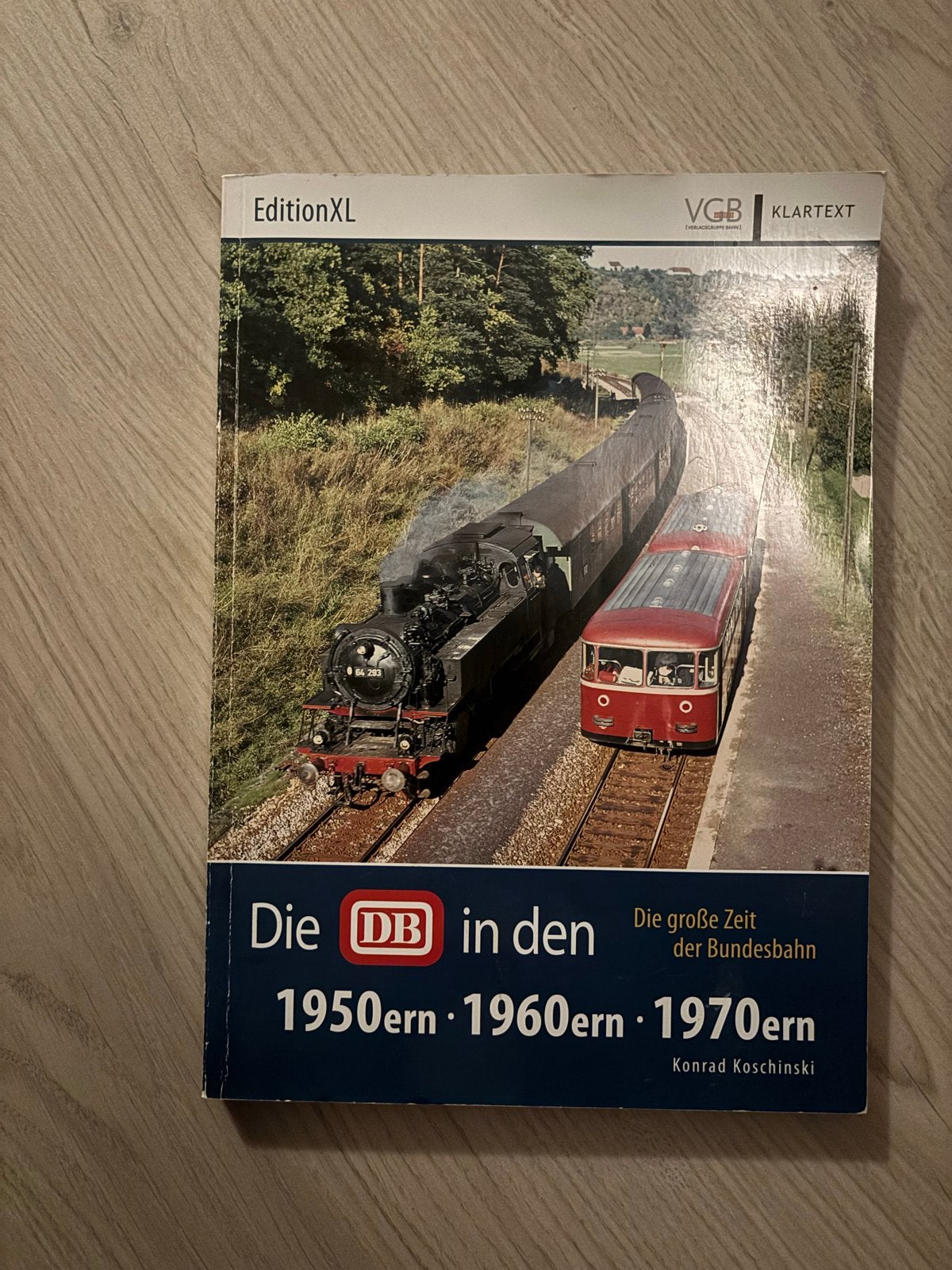 Die DB in den 1950ern 1960ern 1970ern - Treinboek, Verzamelen, Ophalen of Verzenden, Zo goed als nieuw, Trein, Boek of Tijdschrift