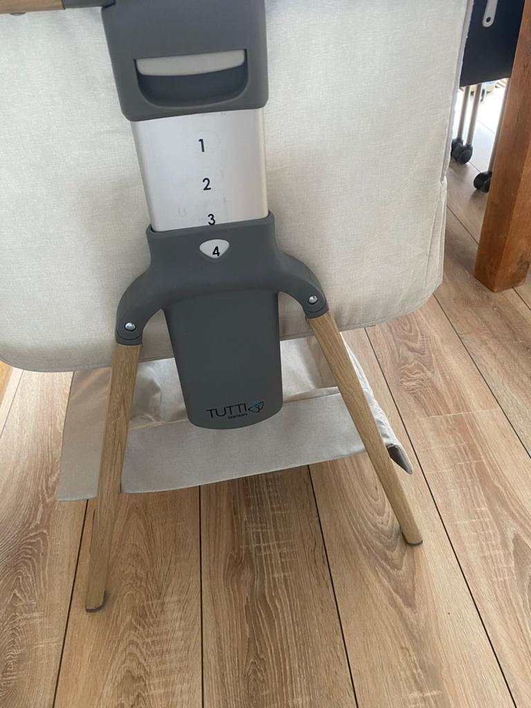 Tutti Bambini CoZee Bedside Crib - Zo goed als nieuw, Ophalen of Verzenden, Gebruikt, Wieg