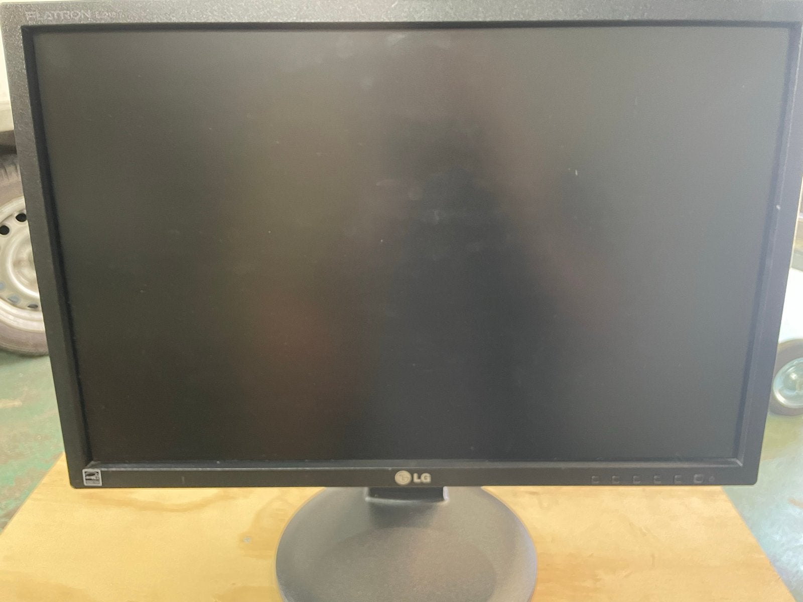 LG Flatron E2210PM-BN Monitor - Gebruikt, Full HD, Ophalen of Verzenden, Zo goed als nieuw, VGA
