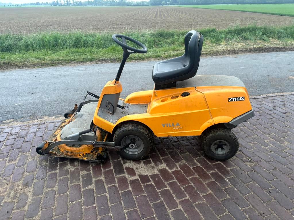 Stiga villa senator te koop, Tuin en Terras, Zitmaaiers, Ophalen, Gebruikt, Versnellingen, Minder dan 90 cm