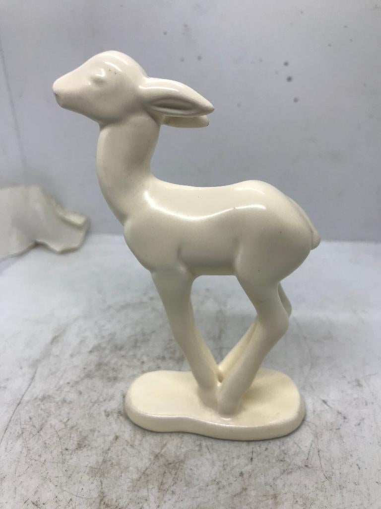 plateel hert art deco, Antiek en Kunst, Antiek | Keramiek en Aardewerk, Ophalen of Verzenden