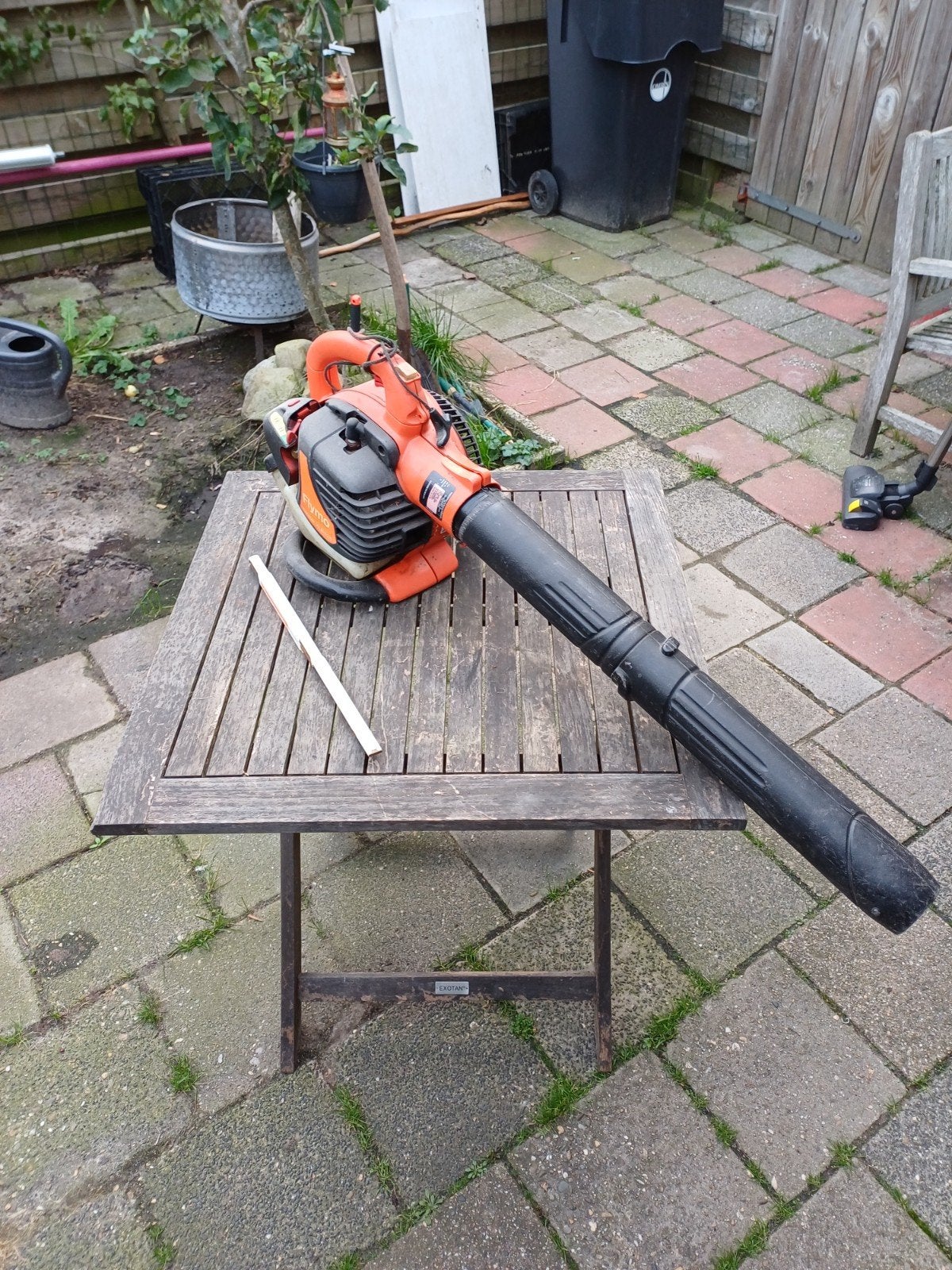 Flymo Twister XLB325 bladblazer - trekkoord defect, Ophalen, Benzine, Gebruikt, Handgedragen