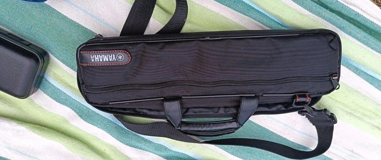 Yamaha YFL-271 Dwarsfluit met koffer & draagtas, Muziek en Instrumenten, Ophalen, Gebruikt, Dwarsfluit, Met koffer of tas