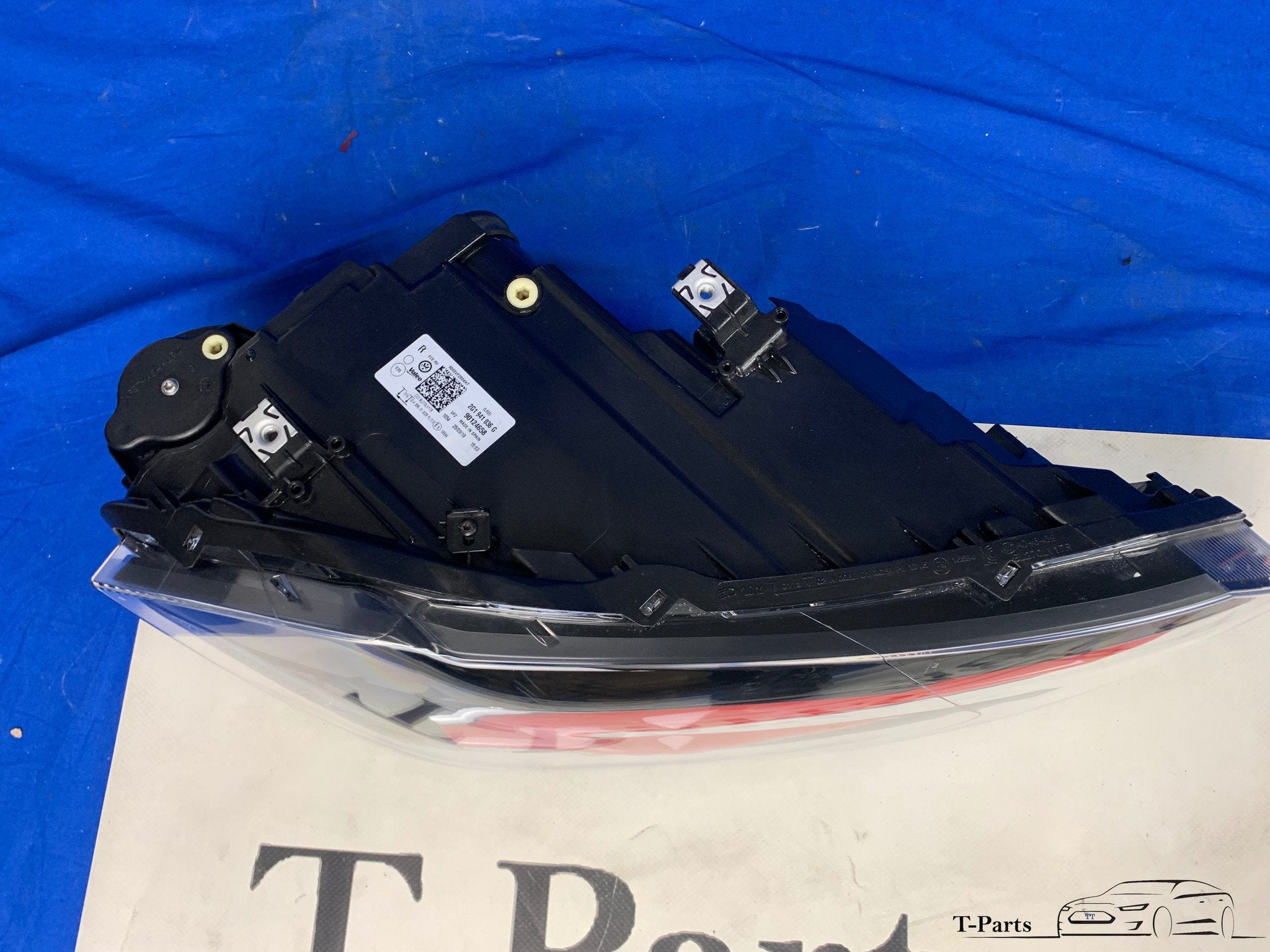 Vw volkswagen polo 2G GTI rechts koplamp Lamp 18+, Gebruikt, Volkswagen, Volkswagen AG, Berliner Ring 2
38440  Wolfsburg, DE