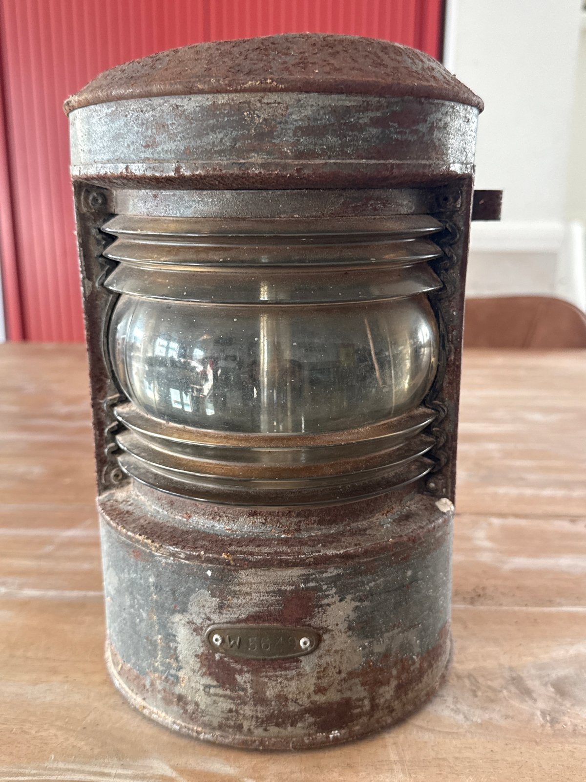 Antieke scheepslamp / navigatielamp - roestig metaal, Ophalen
