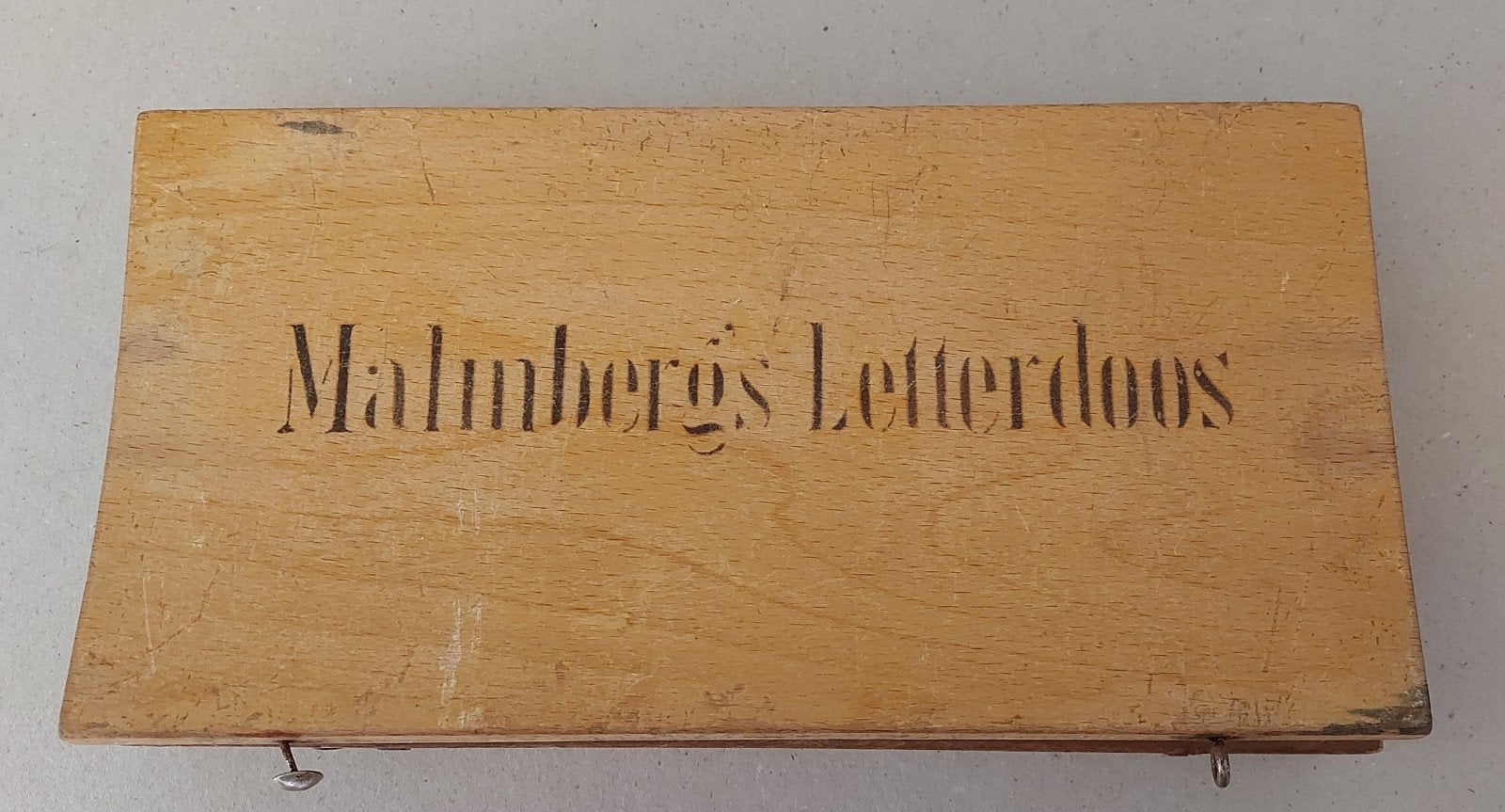 Antiek Malmbergs letterdoos met letters, Ophalen of Verzenden