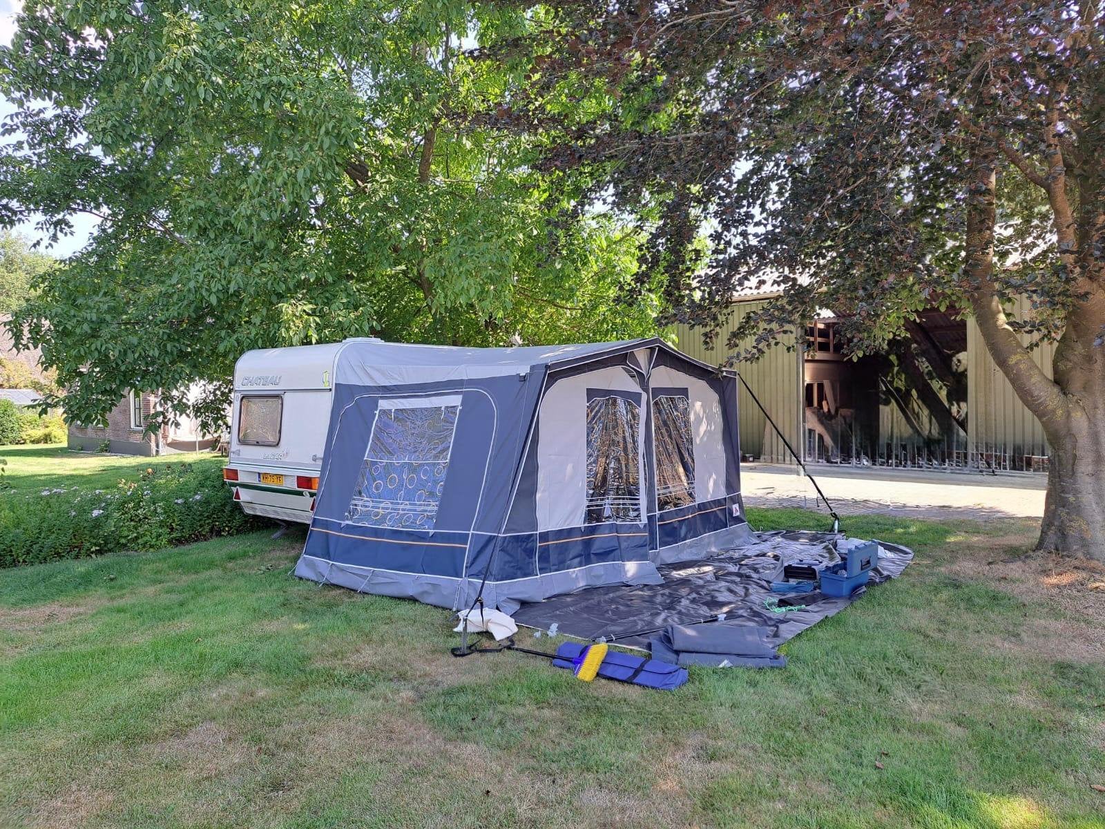 Château La Car 400 – compleet met voortent & luifel, Luifel, Treinzit, Particulier, 4 tot 5 meter