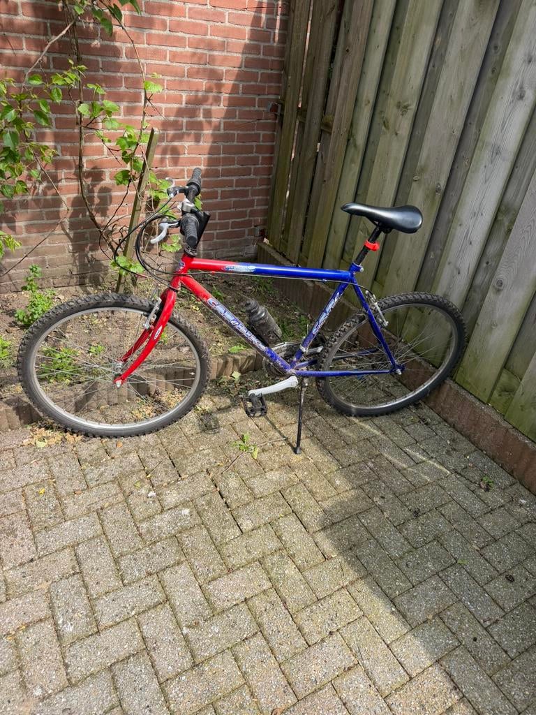Moutenbike weinig gebruikt, Fietsen en Brommers, Fietsen | Mountainbikes en ATB, Fully, Ophalen of Verzenden, Zo goed als nieuw