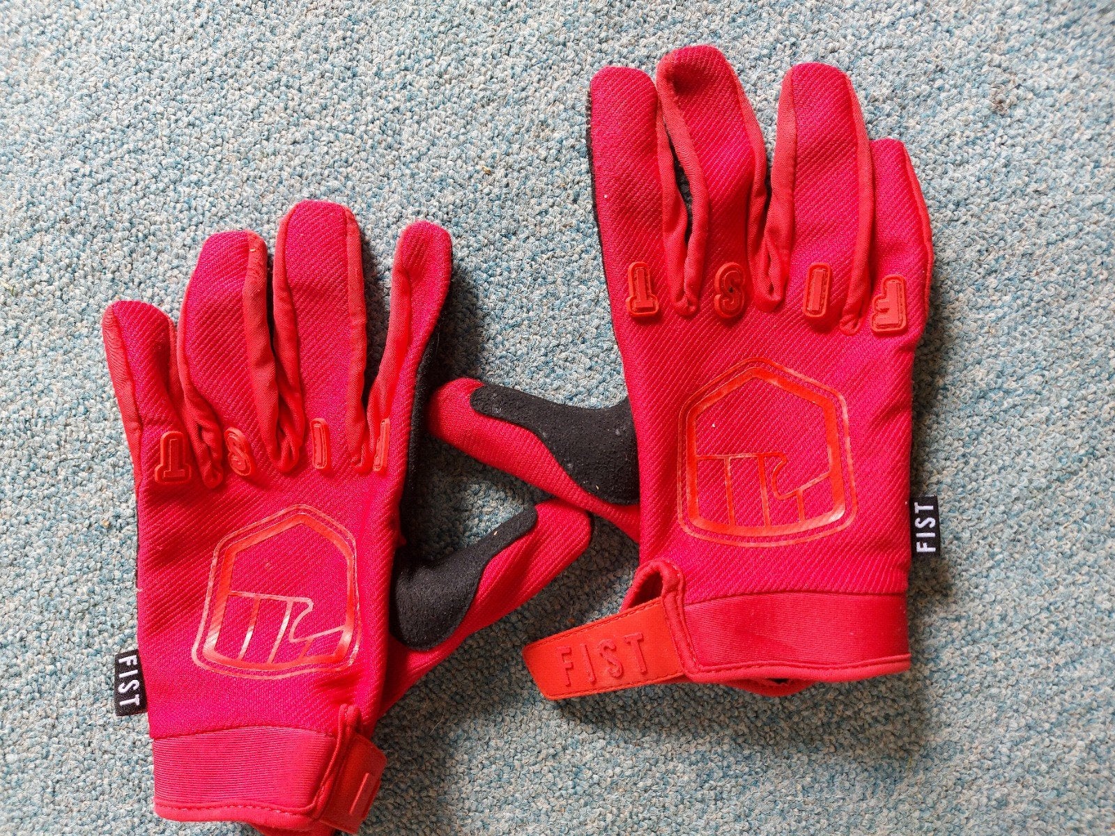 FIST Handschoenen - Rood/Zwart - Maat M, Gebruikt, FIST, Heren, Ophalen of Verzenden