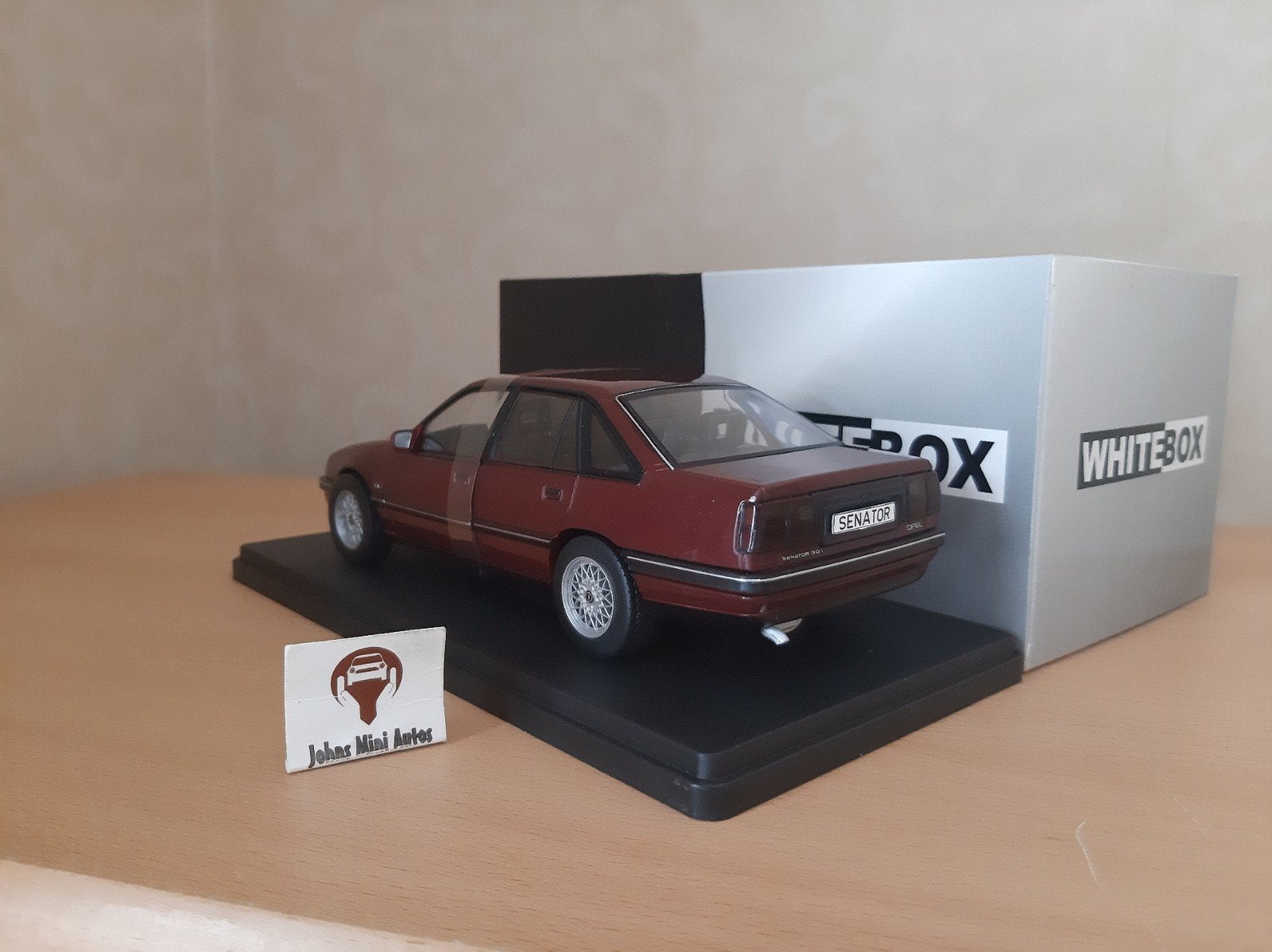 Opel Senator B 1987 Bordeaux Rood Metallic van Whitebox 1:24, Hobby en Vrije tijd, Modelauto's | 1:24, Overige merken, Auto, Nieuw