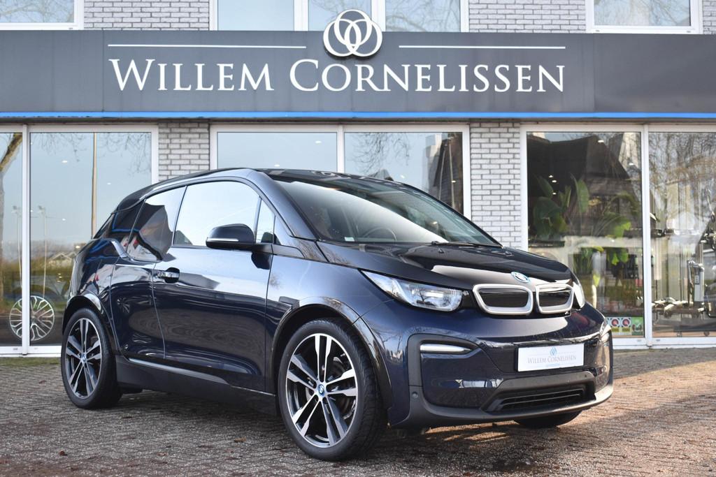 BMW i3 Business Edition 120Ah 42 kWh Leder Camera, Auto's, BMW, Automaat, Achterwielaandrijving, 258 min, 170 pk