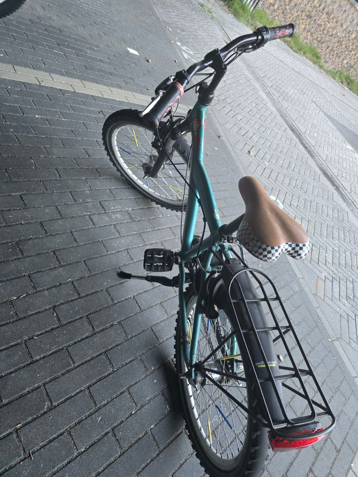 kinder fiets, Fietsen en Brommers, Fietsen | Kinderfietsjes, Ophalen, Gebruikt, Velgrem, 20 inch of meer