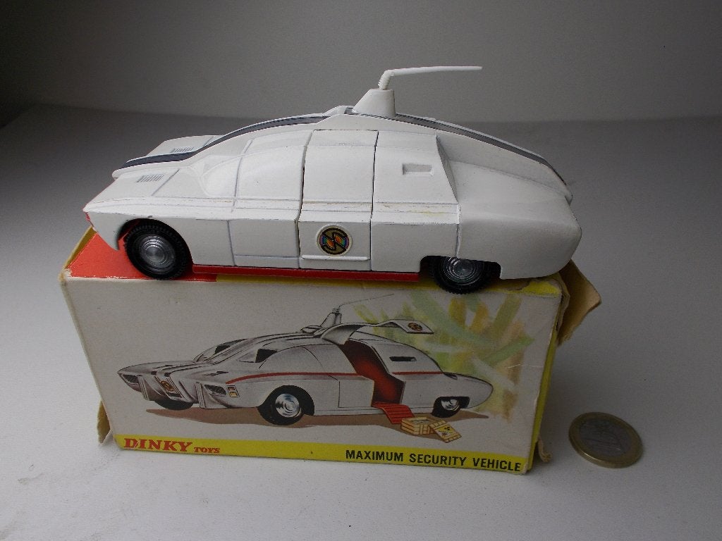 1968 Dinky Toys 105 MAXIMUM SECURITY VEHICLE +ORIGINELE DOOS, Ophalen of Verzenden, Zo goed als nieuw, Auto, Dinky Toys