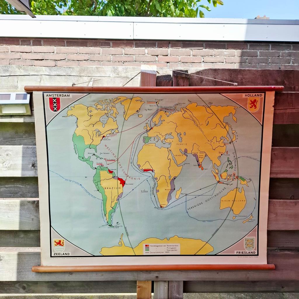 Vintage schoolkaart 'Ontdekkingsreizen van de VOC', Antiek en Kunst, Ophalen, Aardrijkskunde
