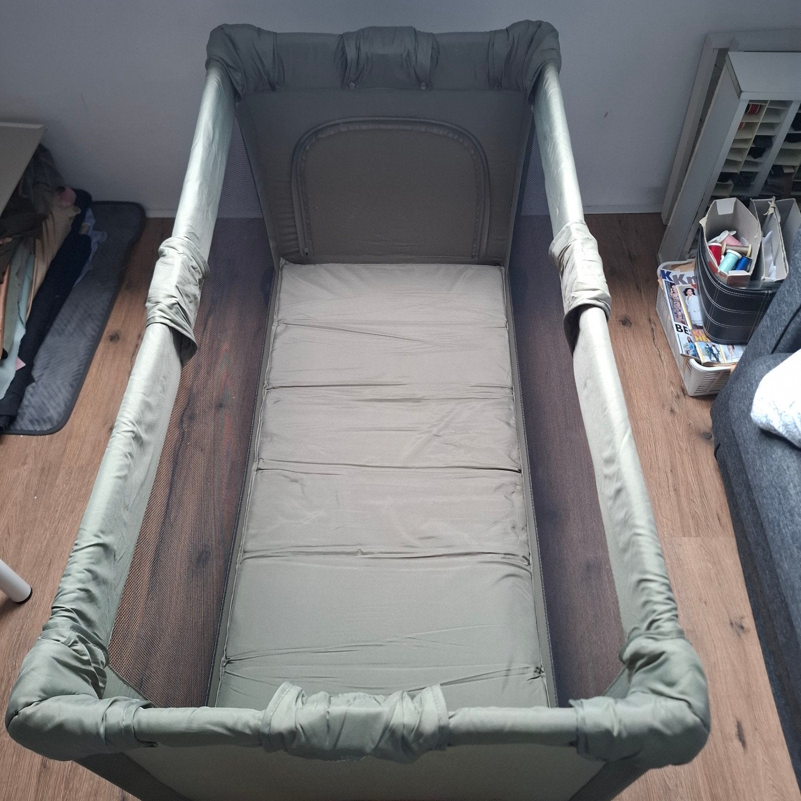 Koelstra Reisbedje met matras - goede staat, Kinderen en Baby's, Ophalen, Gebruikt, Reisbedje