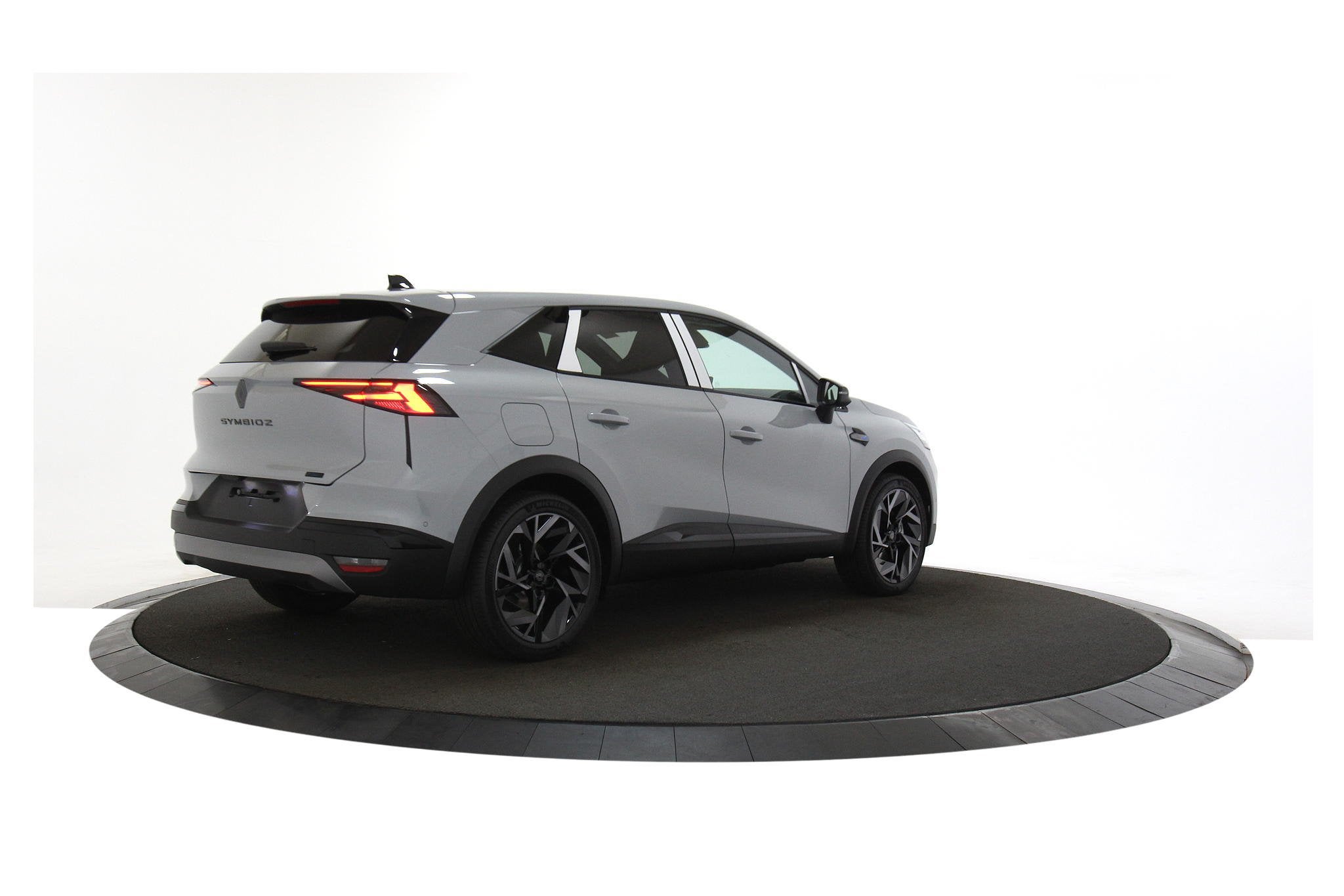 Renault Symbioz 1.8 E-Tech full hybrid 160 esprit Alpine, Automaat, 1789 cc, Euro 6, 1365 kg