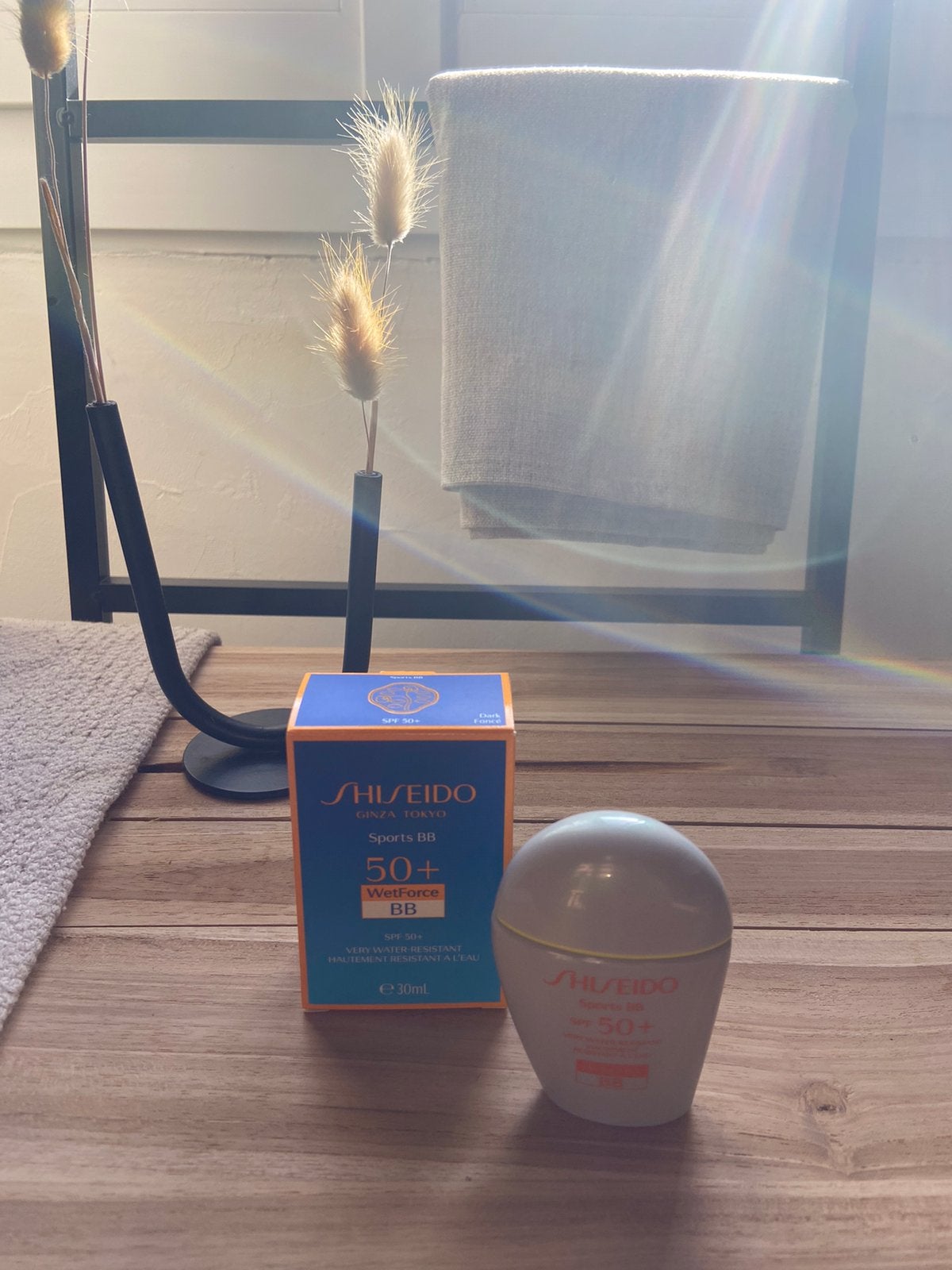 Shiseido Sports BB 50+ Wetforce spf 50+ Dark Foncé nieuw, Sieraden, Tassen en Uiterlijk, Uiterlijk | Gezichtsverzorging, Ophalen of Verzenden