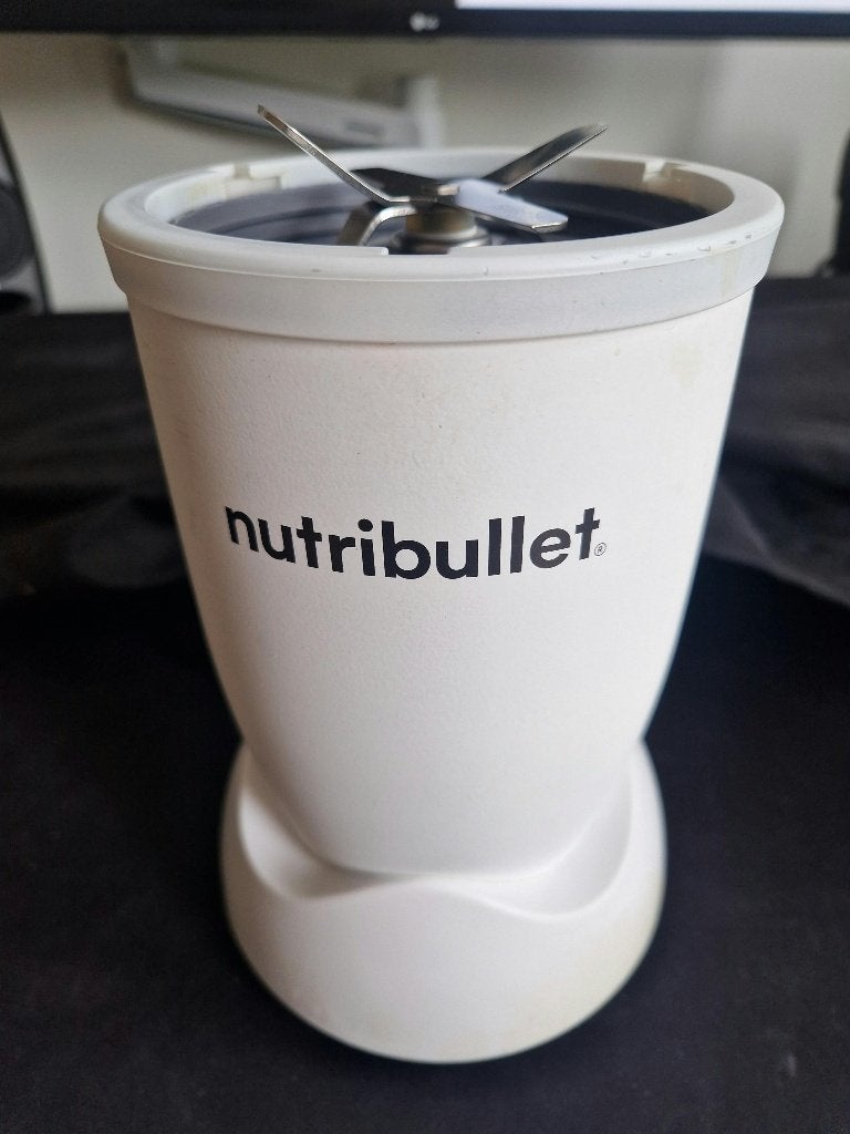 Nutribullet Smoothie Maker - Zo goed als nieuw, Ophalen, Overige typen, Kunststof, Zo goed als nieuw