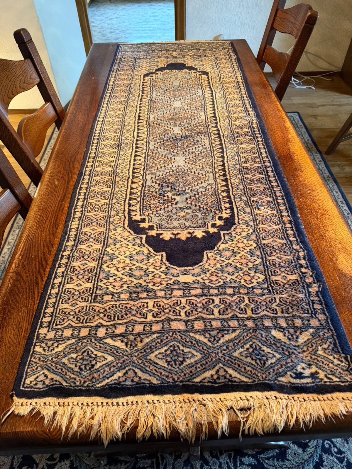 Kleed voor op grote tafel, Ophalen of Verzenden, Zo goed als nieuw