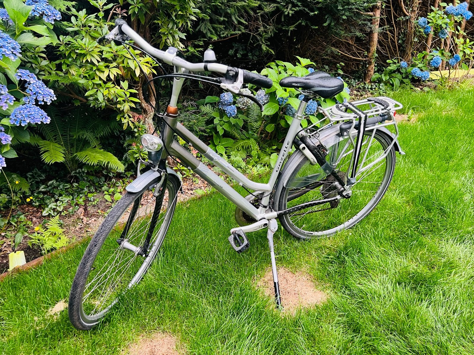 Gazelle Lite damesfiets met versnellingen en bagagedrager, Fietsen en Brommers, Fietsen | Dames | Damesfietsen, Ophalen, Velgrem