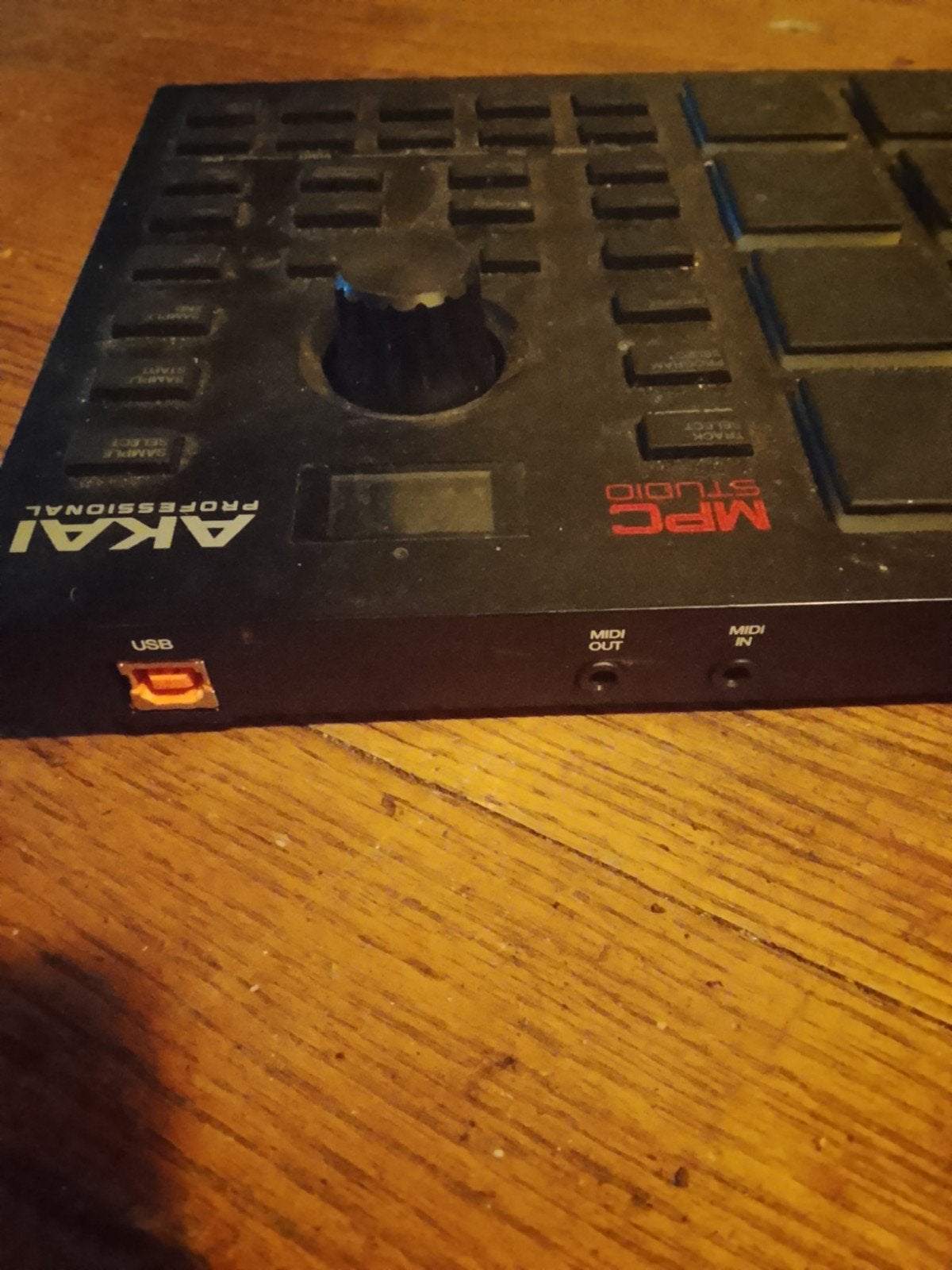 Akai MPC studio 2, Ophalen