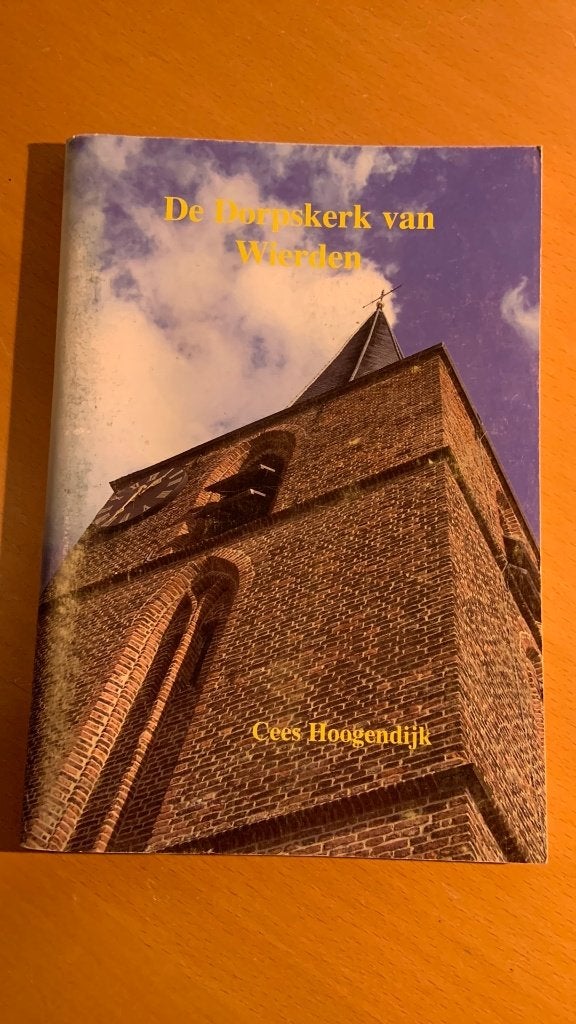 De dorpskerk van Wierden - Cees Hoogendijk, Ophalen of Verzenden, Zo goed als nieuw