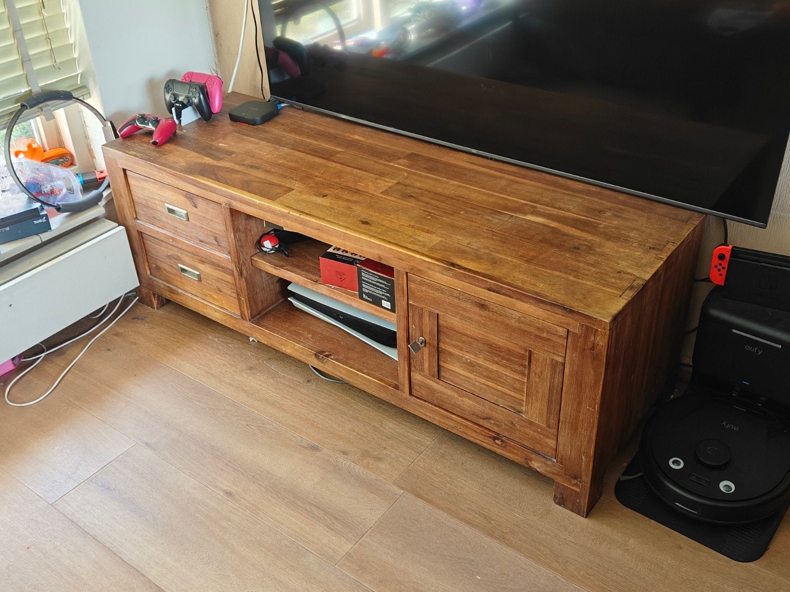 Robuust Houten TV Meubel - 150x50x52 cm, Ophalen of Verzenden, Gebruikt