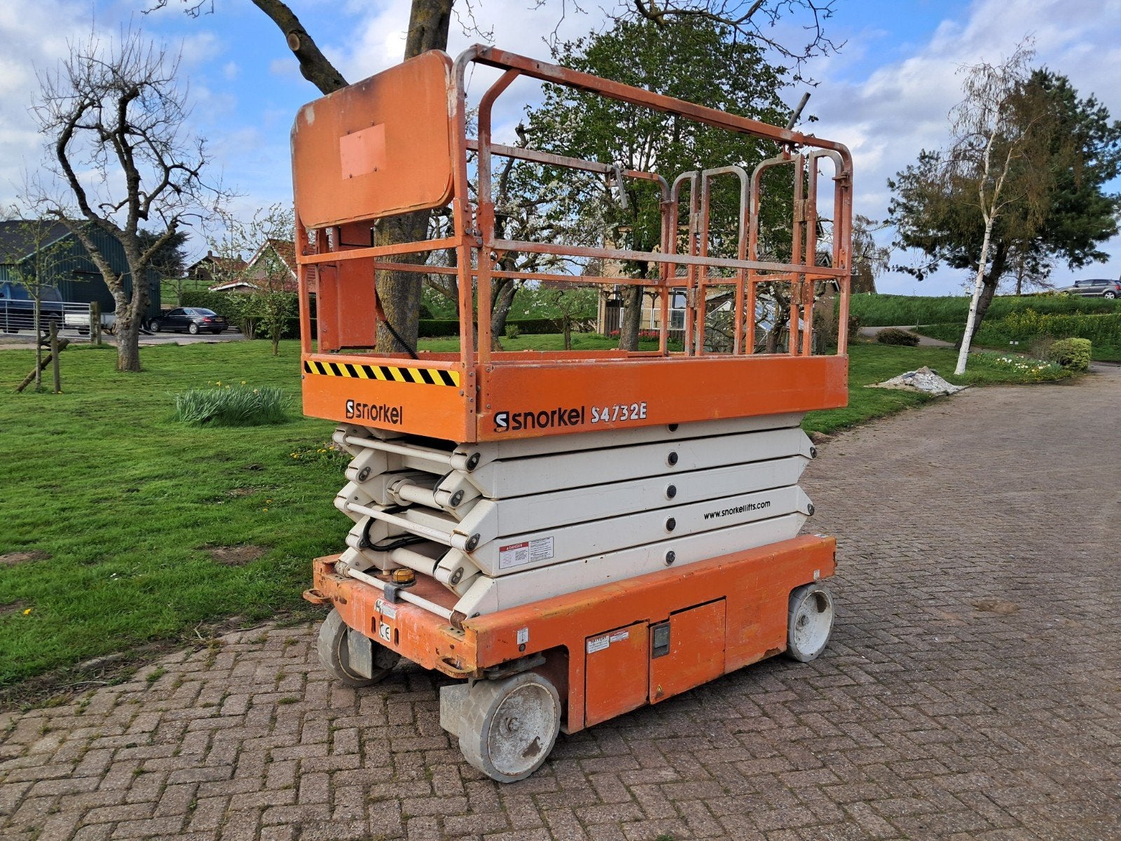 Snorkel S4732E schaarhoogwerker, 12 meter 2019, Ophalen, 4 meter of meer