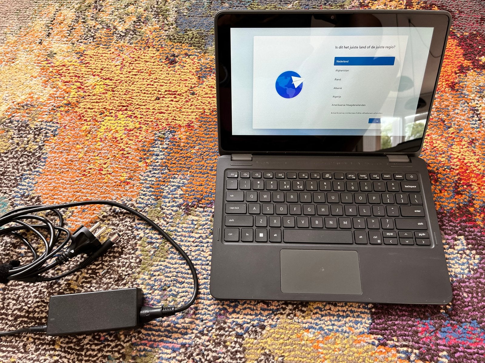 Dell Latitude 3140 2-in-1 Laptop/Tablet, Gebruikt, Qwerty, 8 GB, Met touchscreen