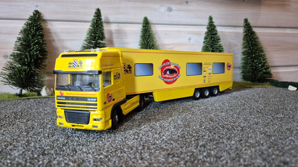 DAF XF 95 Super Space Cab CVF Modelvrachtwagen, Overige merken, 1:32 tot 1:50, Ophalen of Verzenden, Zo goed als nieuw
