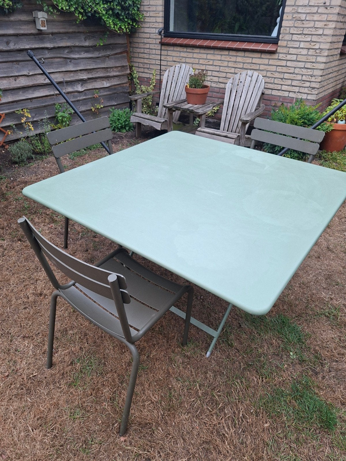 Fermob Bistro tuintafel en stoelen - Zo goed als nieuw, Tuin en Terras, Ophalen of Verzenden, Zo goed als nieuw, Vierkant, Metaal