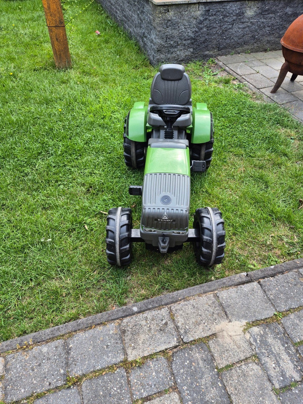 Trekker Fendt met kar en boomstammen, Ophalen, Gebruikt, Overige merken, Met kar of aanhanger