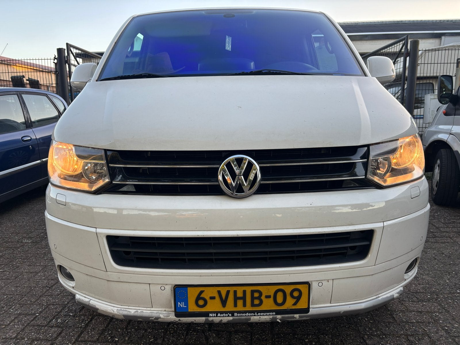 Volkswagen T5 GP Highl DC 2.0 BiTDI 180 PK 7 tr-DSG Compleet, 4 cilinders, 2500 kg, Wit, Diesel