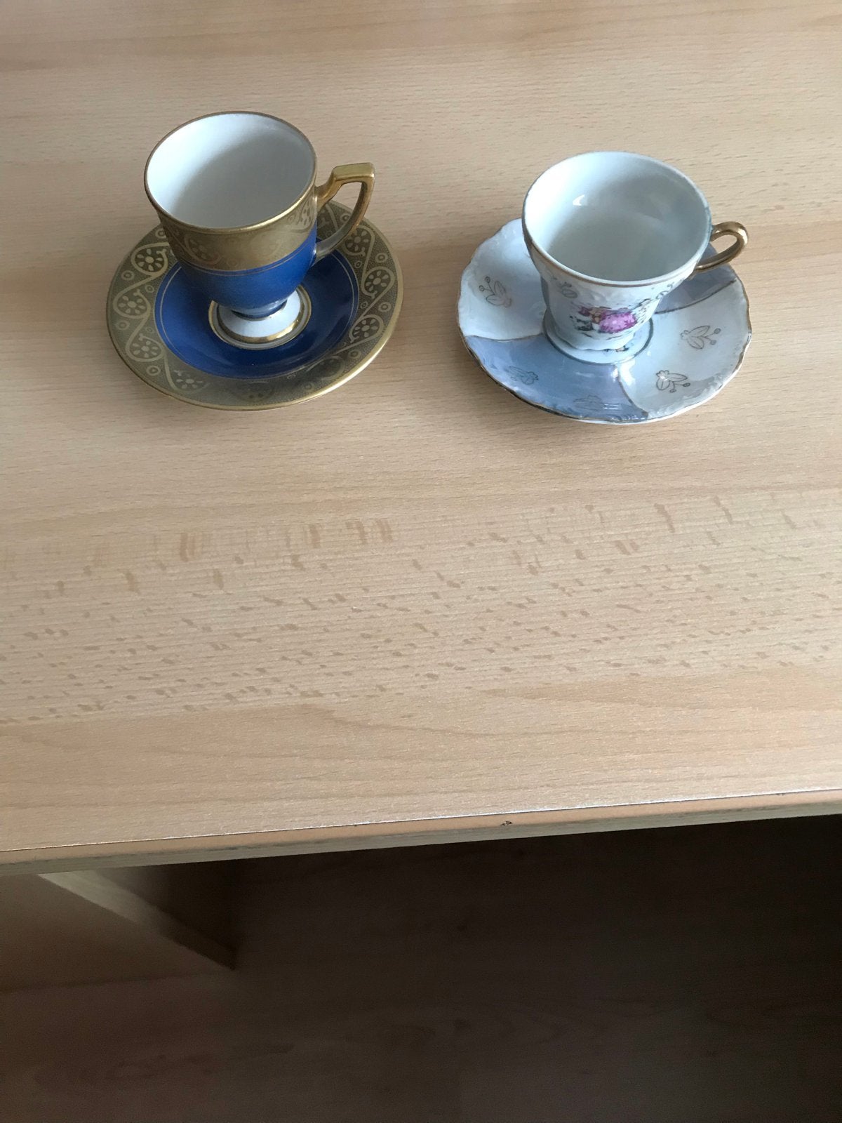 Set van 2 Antieke Espresso Kopjes met Schotels, Ophalen of Verzenden