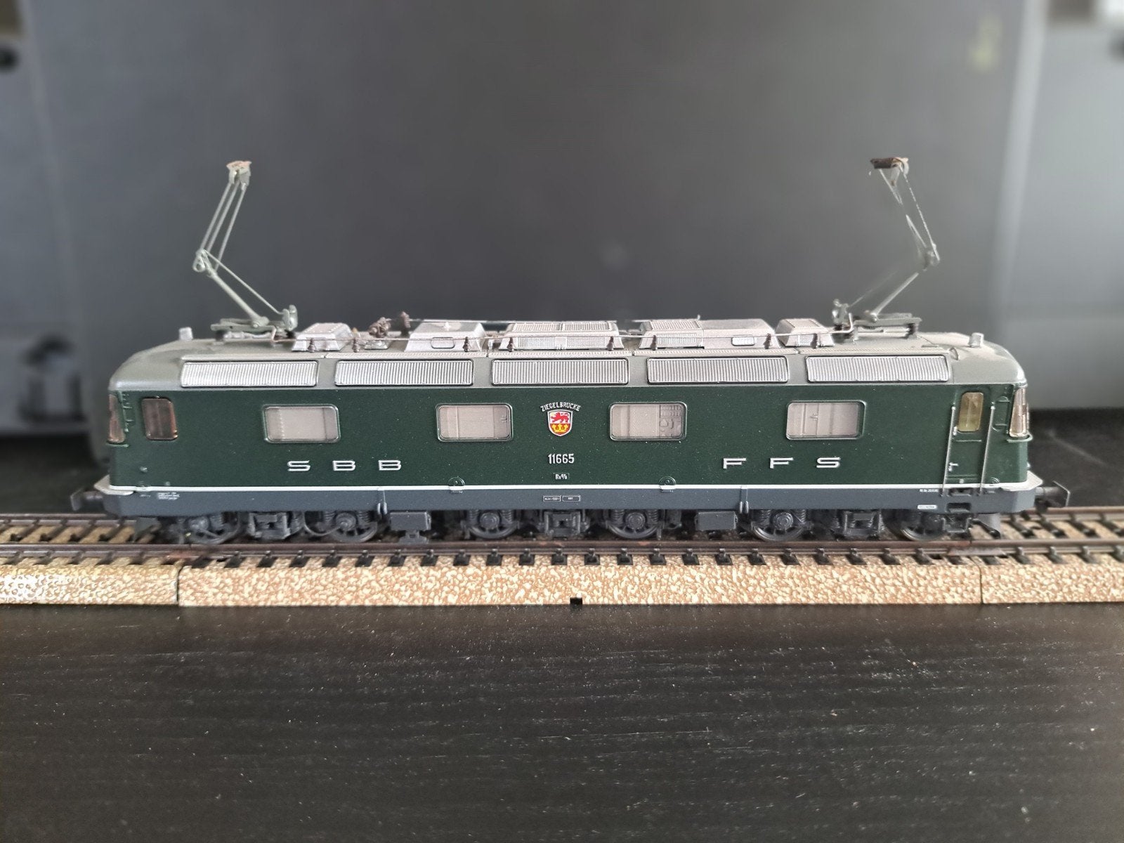 Roco SBB Re 6/6 11665 Locomotief, Hobby en Vrije tijd, Wisselstroom, Locomotief, Ophalen of Verzenden, Zo goed als nieuw