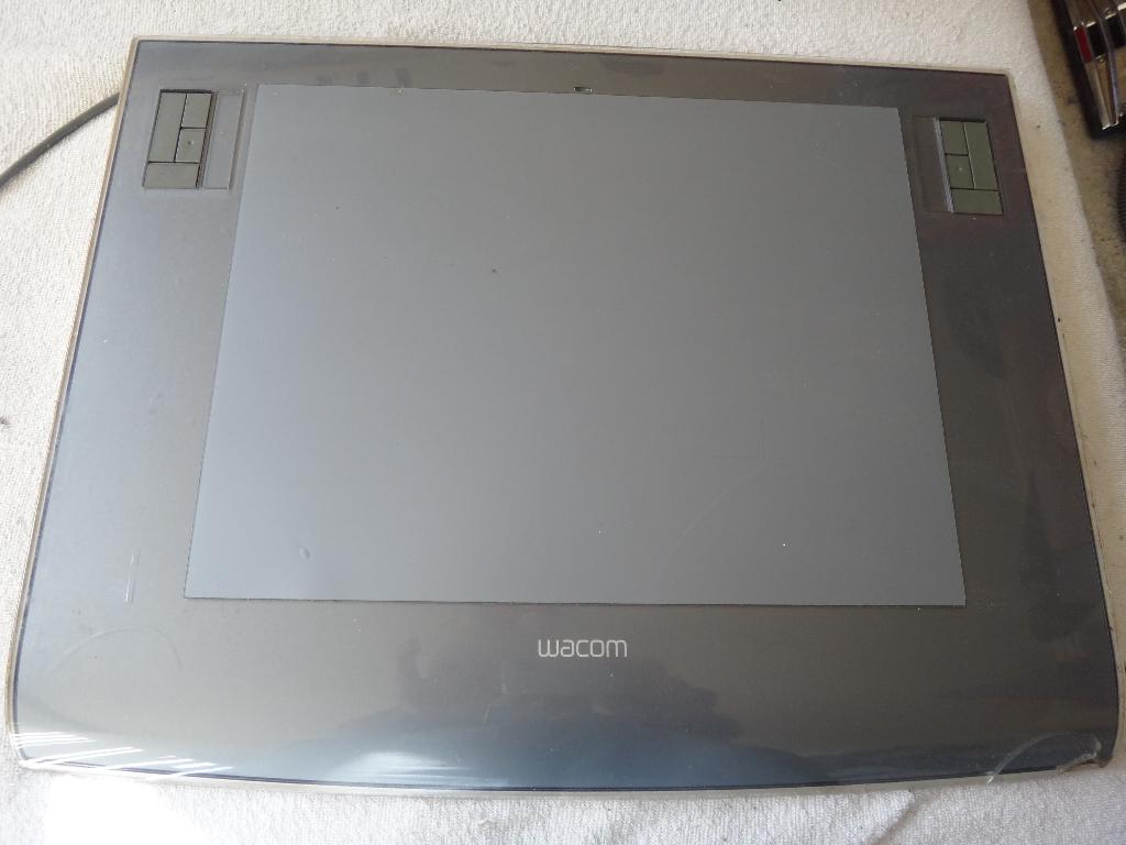 wacom tablet Intuos3, Computers en Software, Tekentablets, Ophalen of Verzenden, Gebruikt, Bedraad, Wacom Intuos