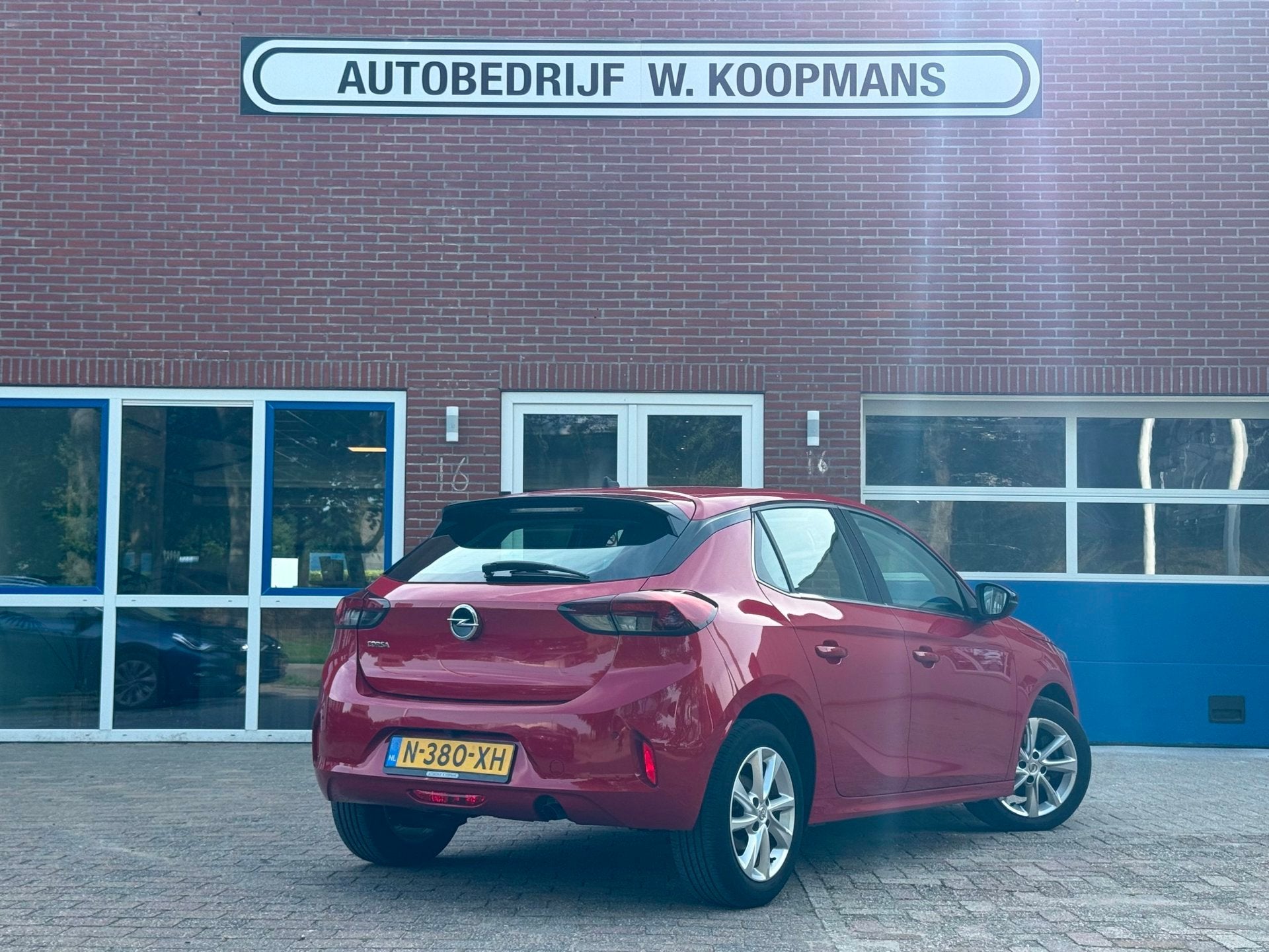 Opel Corsa 1.2 Elegance, Auto's, Dealer onderhouden, Gebruikt, 49 €/maand, Origineel Nederlands