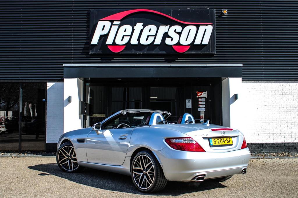 Mercedes-Benz SLK-klasse 250 AMG H&K STOEL- EN NEKVERWARMING, Automaat, Euro 5, Gebruikt, 4 cilinders