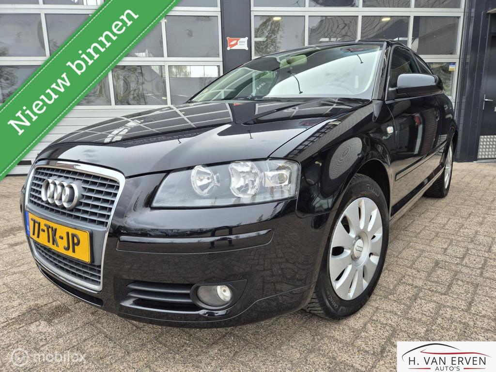 Audi A3 1.6 FSI CLIMA CRUISE NIEUWE KETTING!, Auto's, Audi, Voorwielaandrijving, 15 km/l, 116 pk, Zwart
