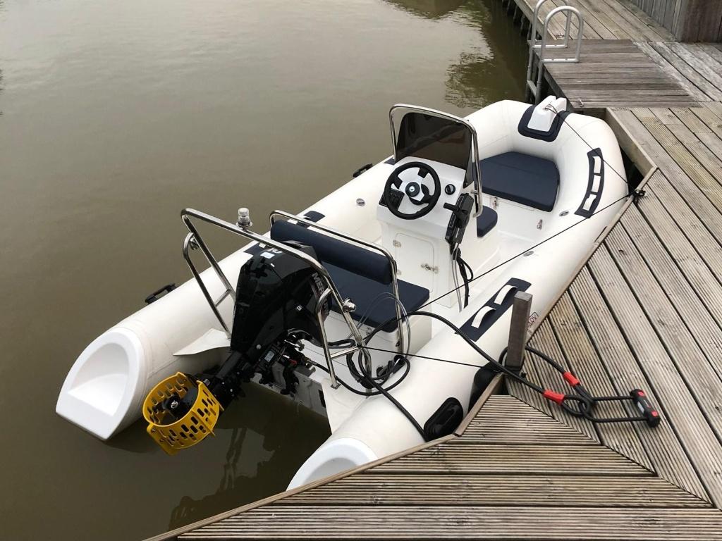 Aquaparx RIB 360 + Mercury 10PK EFI | Zeer Kindveilig, Watersport en Boten, Gebruikt, 10 pk, 20 cm, Afdekzeil