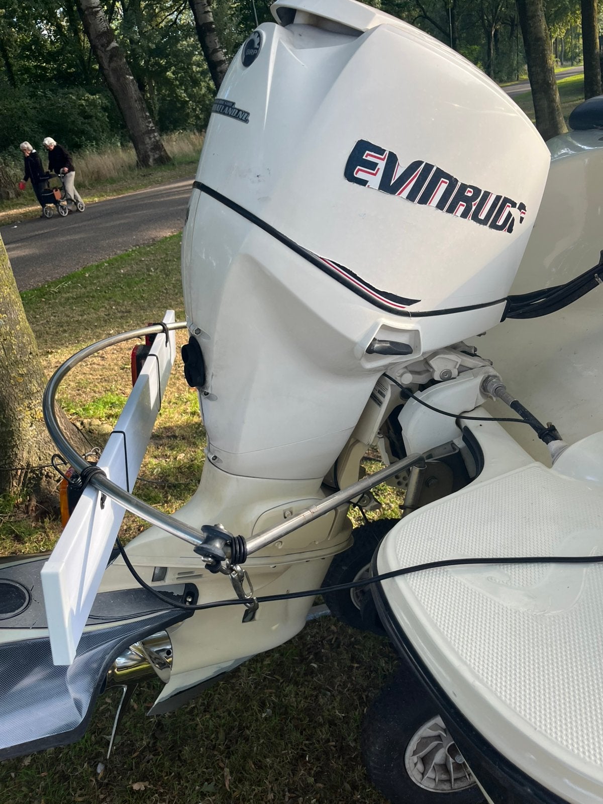 Gezocht!!!  onderdelen evinrude 75/90pk E-tec, Ophalen, Zo goed als nieuw, Motor en Techniek