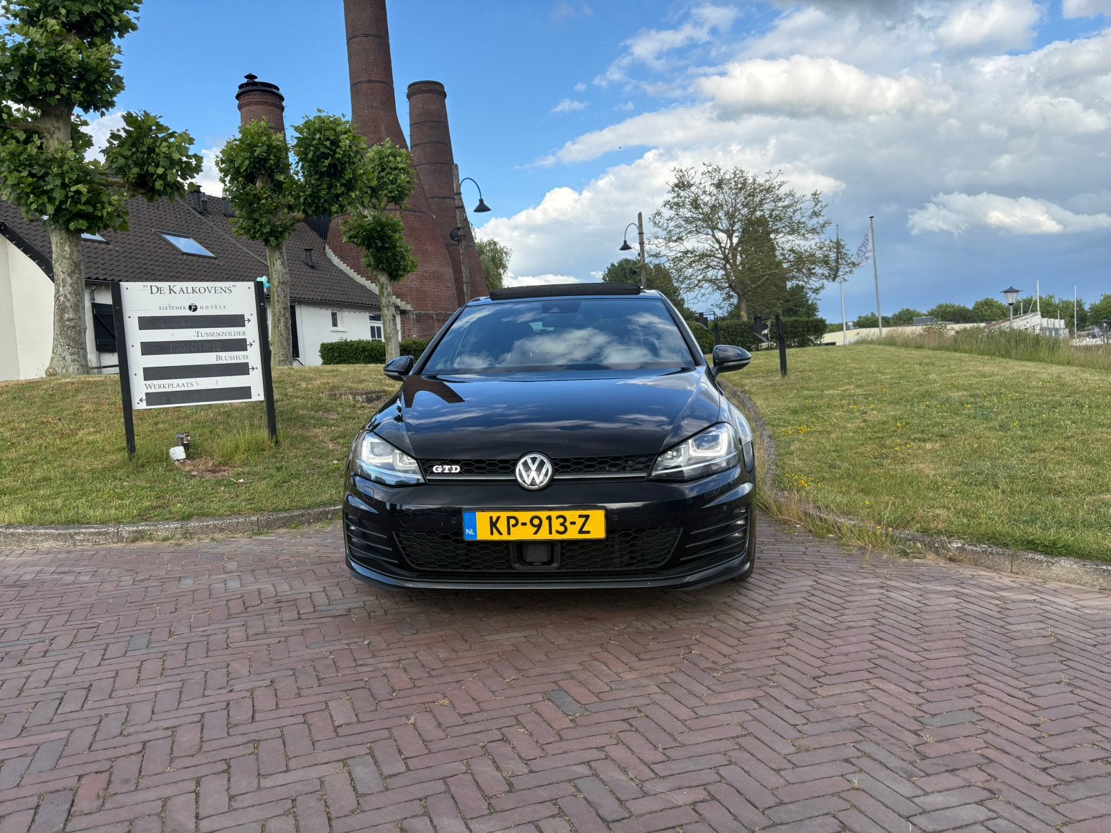 Volkswagen Golf 2.0 TDI 135KW 5D 2015 Zwart, Voorwielaandrijving, Stof, 4 cilinders, Zwart